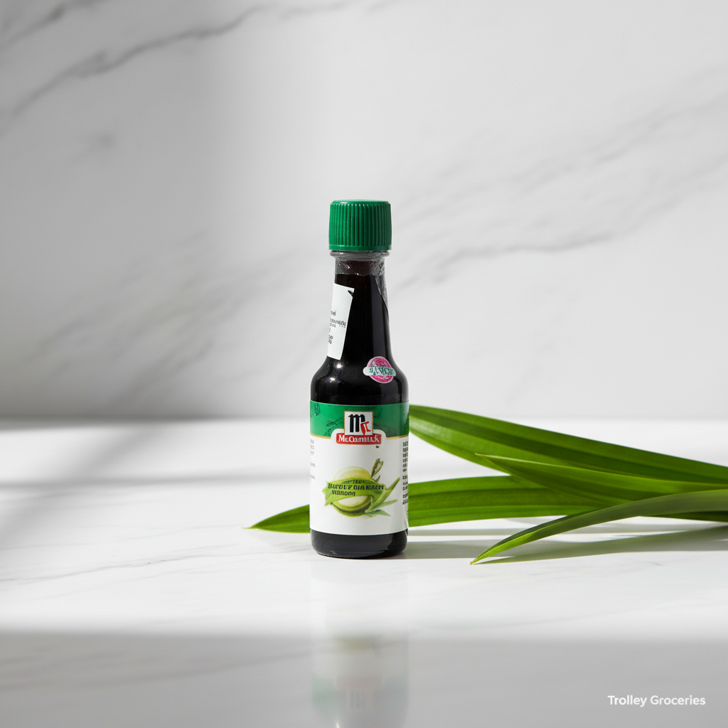 McCormick Buco Pandan Flavour Extract 20ml bottle with pandan leaves